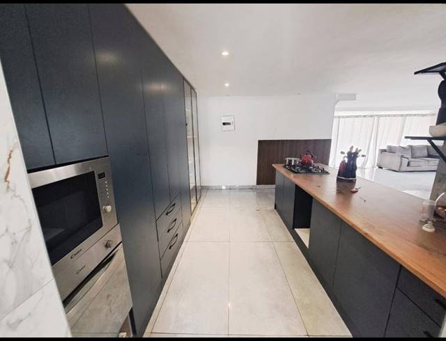 3 BEDROOM HOUSE FOR SALE IN HEUWELOORD